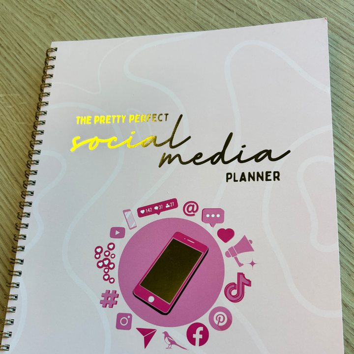 SECONDS SALE - SOCIAL MEDIA PLANNER