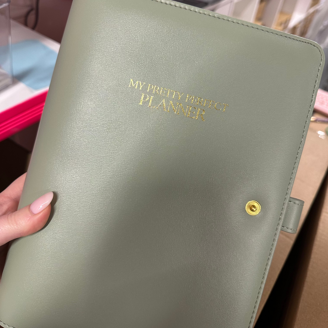 SECONDS SALE - MY PRETTY PERFECT PLANNER (BINDER & DIVIDERS ONLY)