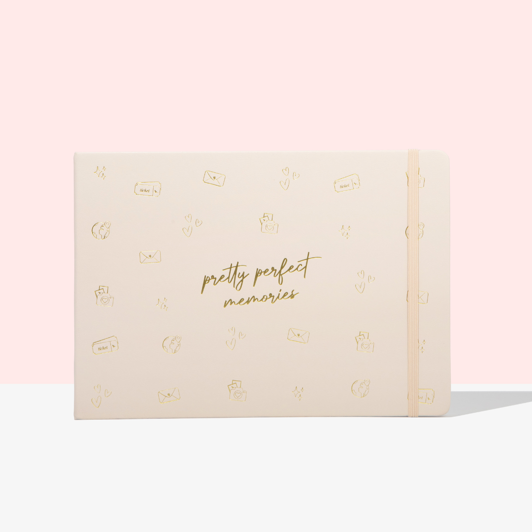 SCRAPBOOK / MEMORY BOOK - EXCLUSIVE