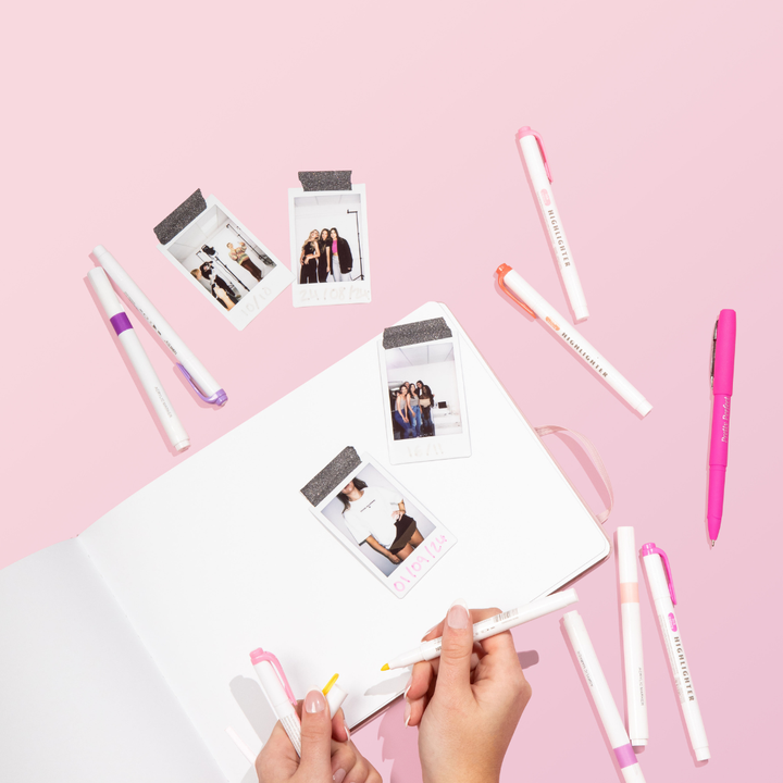 SCRAPBOOK / MEMORY BOOK - EXCLUSIVE